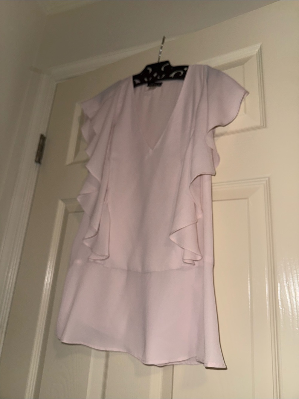 VENUS Blush Ruffle V-Neck Blouse